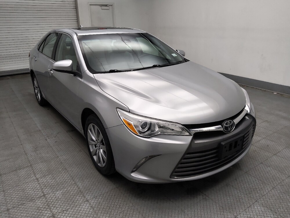 2017 Toyota Camry in Midlothian, IL 60445 - 18109186 13