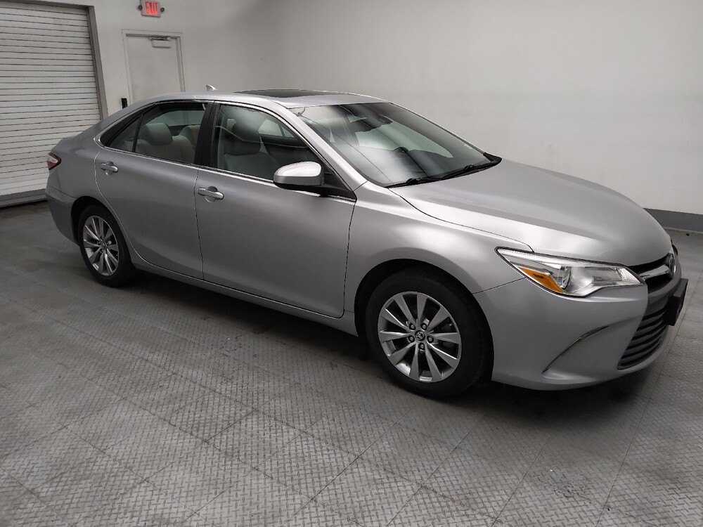 2017 Toyota Camry in Midlothian, IL 60445 - 18109186 11