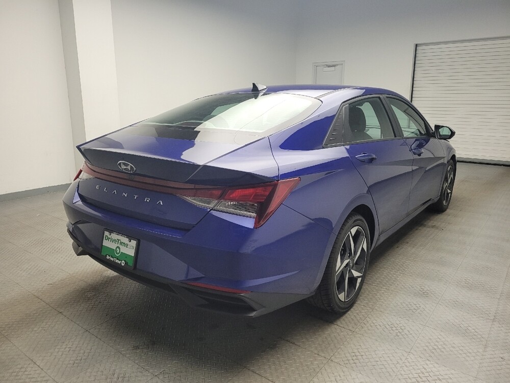 2023 Hyundai Elantra in St. Louis, MO 63125 - 18109188 9