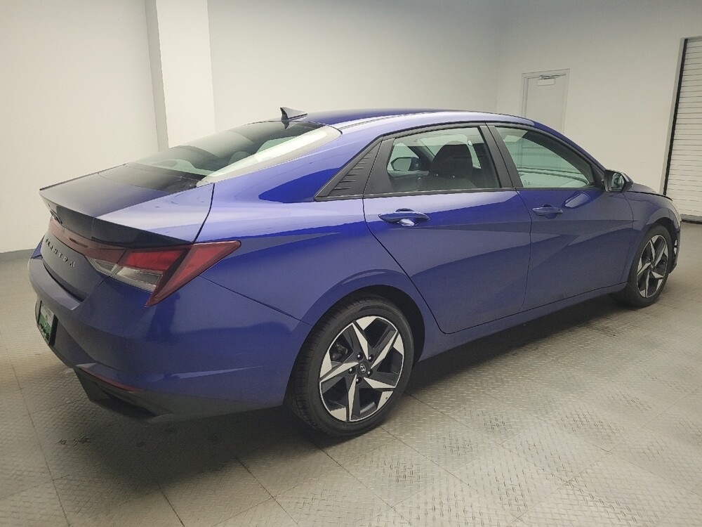 2023 Hyundai Elantra in St. Louis, MO 63125 - 18109188 10