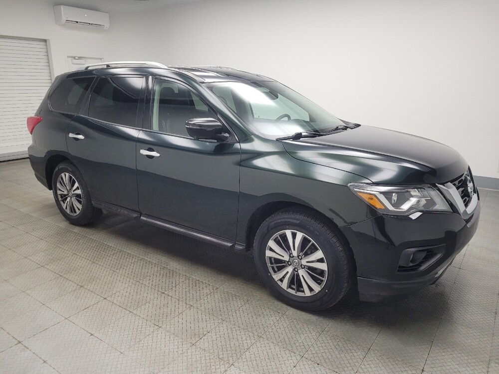 2019 Nissan Pathfinder in Highland, IN 46322 - 18109196 11