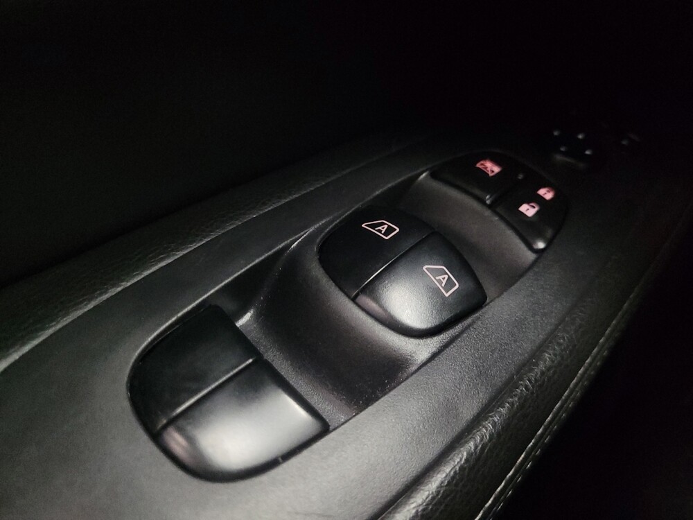 2019 Nissan Pathfinder in Highland, IN 46322 - 18109196 27