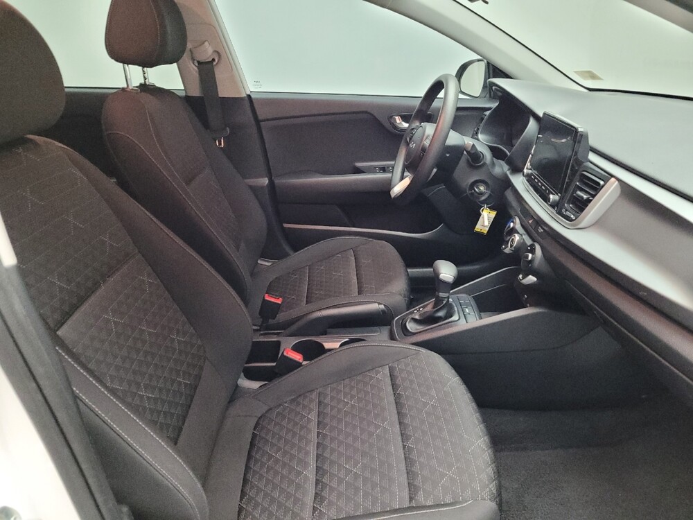 2022 Kia Rio in Downey, CA 90241 - 18109197 21
