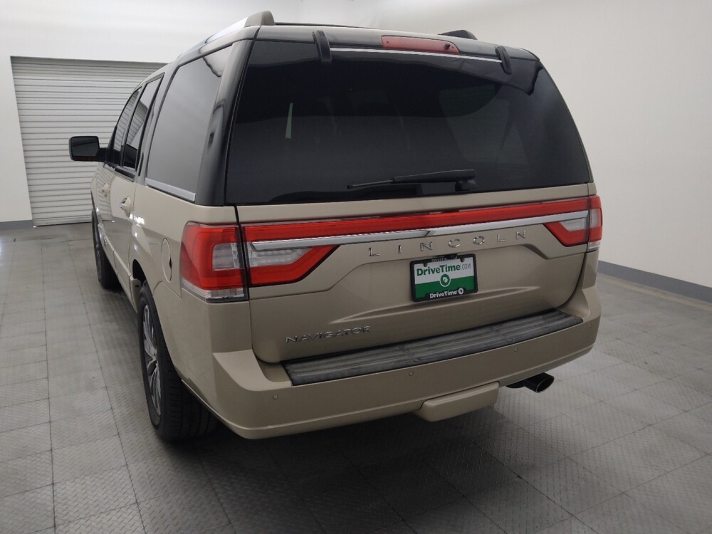 2017 Lincoln Navigator in Houston, TX 77060 - 18109202 6