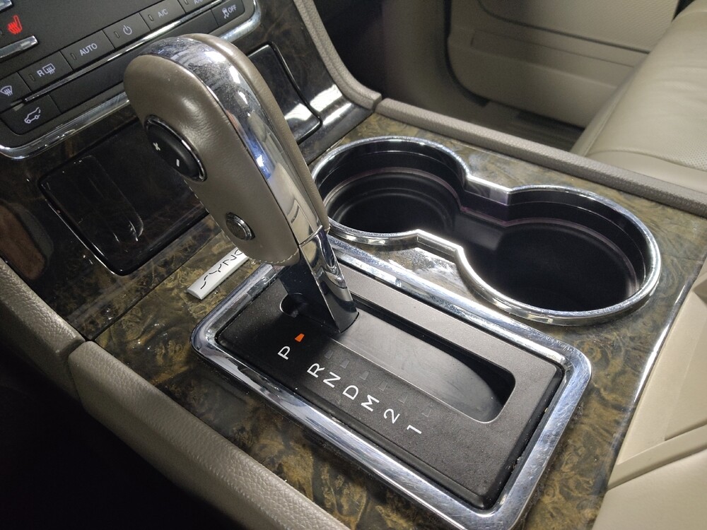 2017 Lincoln Navigator in Houston, TX 77060 - 18109202 26