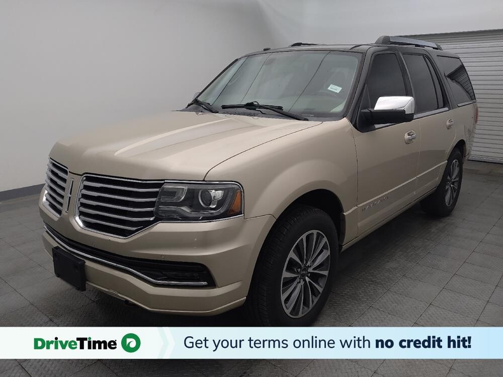 2017 Lincoln Navigator in Houston, TX 77060 - 18109202
