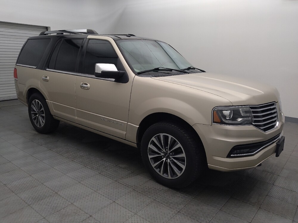 2017 Lincoln Navigator in Houston, TX 77060 - 18109202 11