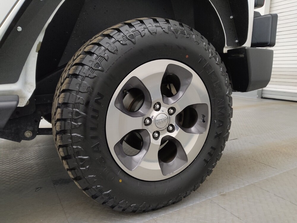 2017 Jeep Wrangler in Lakewood, CO 80215 - 18109204 31