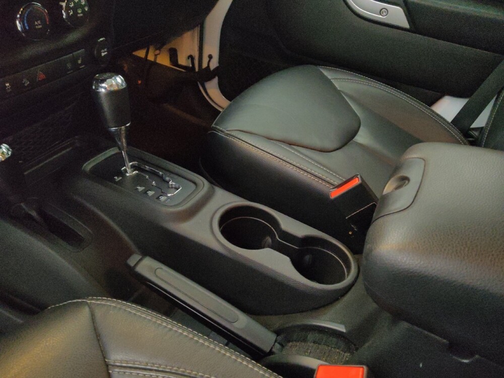 2017 Jeep Wrangler in Lakewood, CO 80215 - 18109204 26