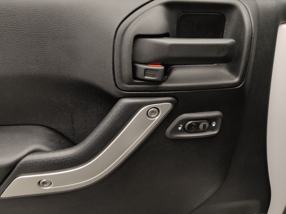 2017 Jeep Wrangler in Lakewood, CO 80215 - 18109204 27