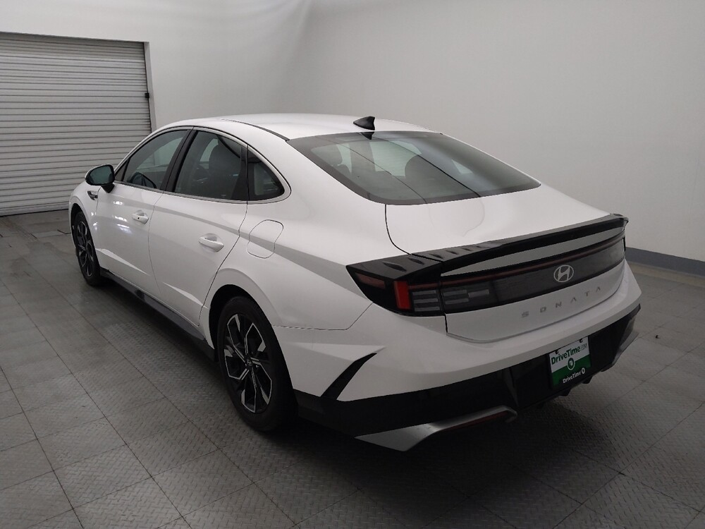 2024 Hyundai Sonata in Metairie, LA 70006 - 18109210 5