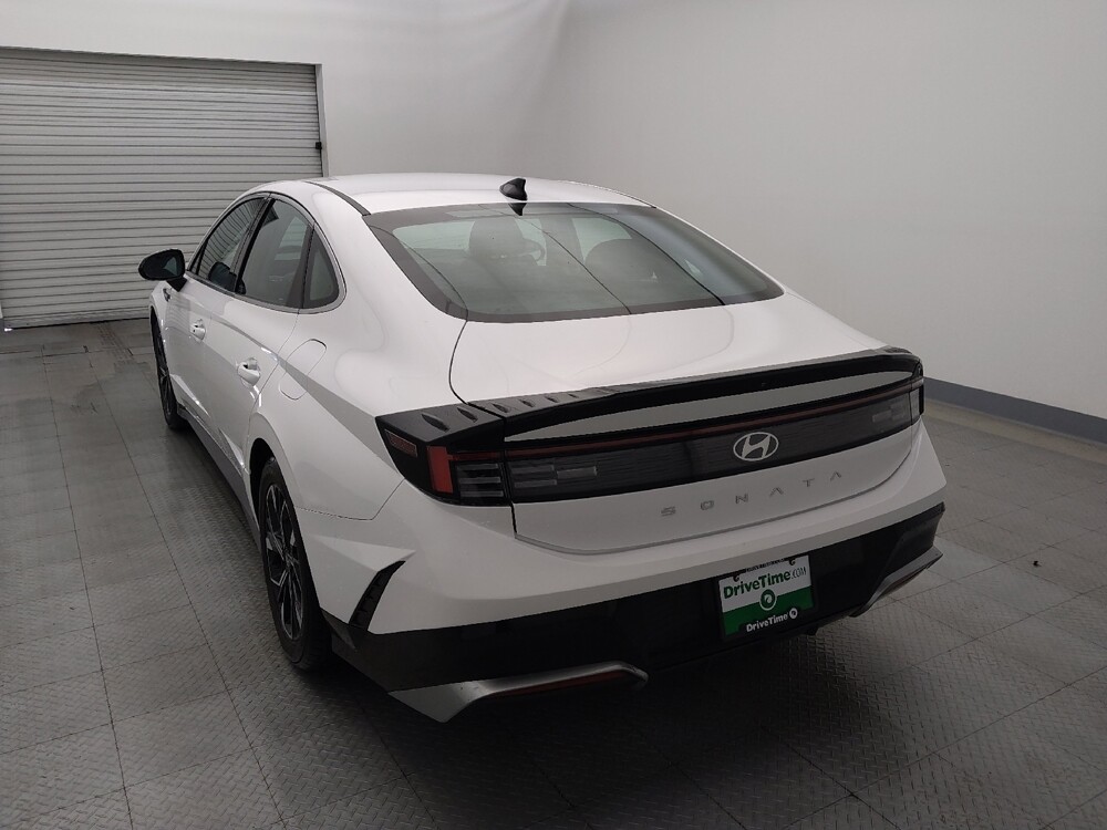 2024 Hyundai Sonata in Metairie, LA 70006 - 18109210 6