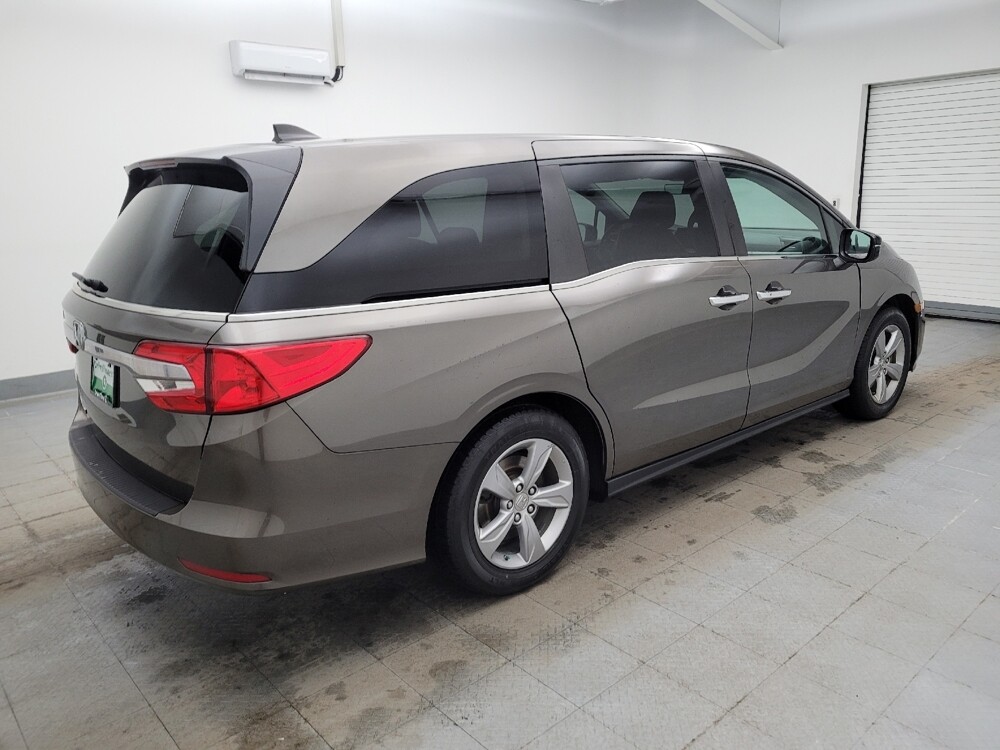 2018 Honda Odyssey in Louisville, KY 40258 - 18109213 10