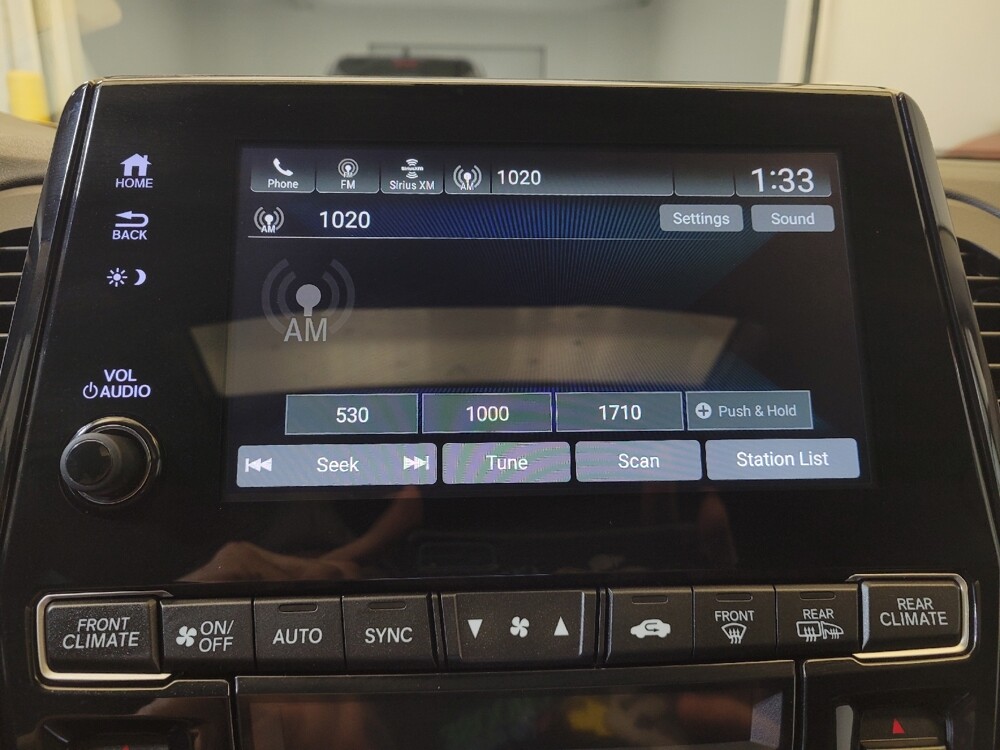 2018 Honda Odyssey in Louisville, KY 40258 - 18109213 25