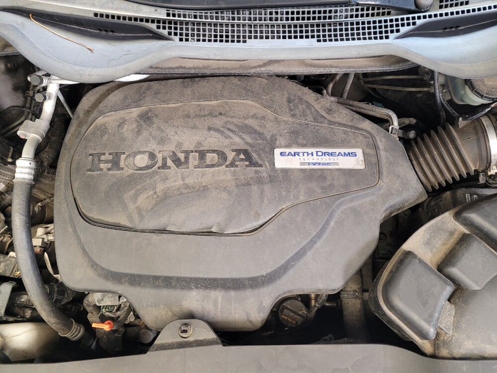 2018 Honda Odyssey in Louisville, KY 40258 - 18109213 30