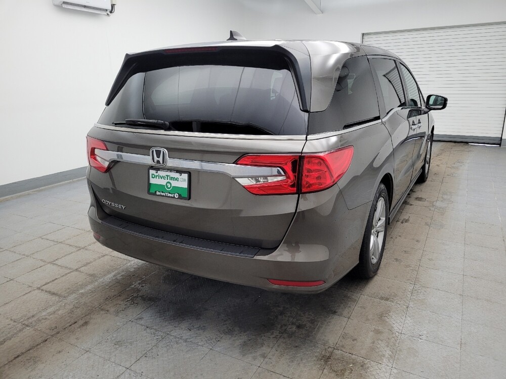 2018 Honda Odyssey in Louisville, KY 40258 - 18109213 7