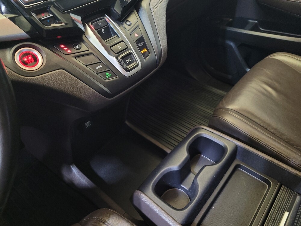 2018 Honda Odyssey in Louisville, KY 40258 - 18109213 26