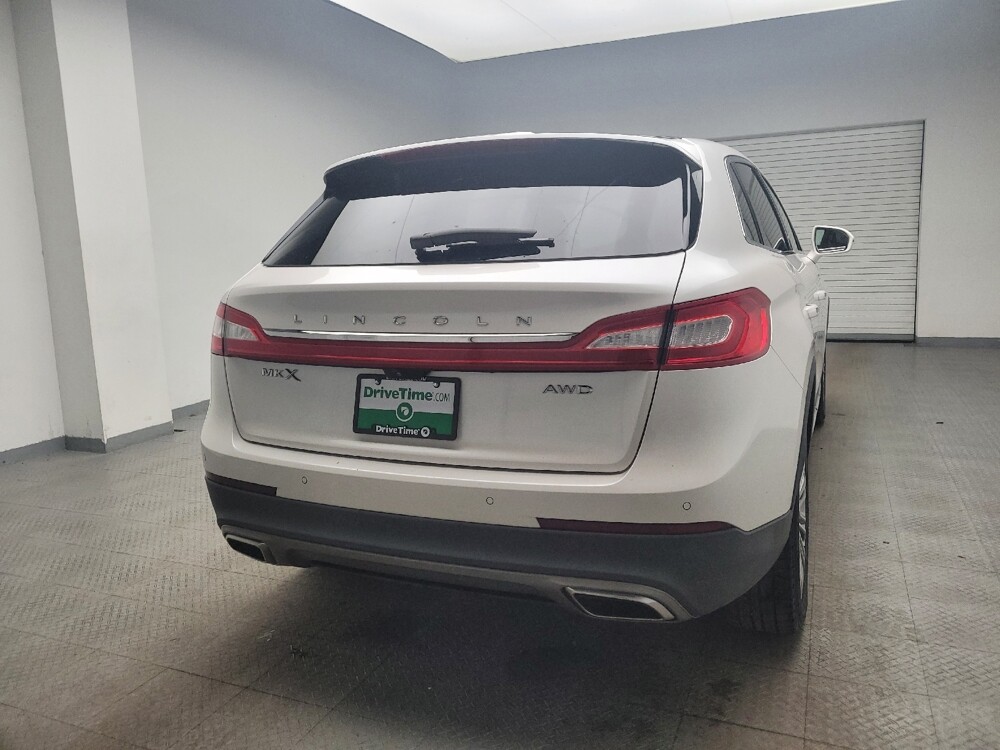 2017 Lincoln MKX in Eastpointe, MI 48021 - 18109220 7