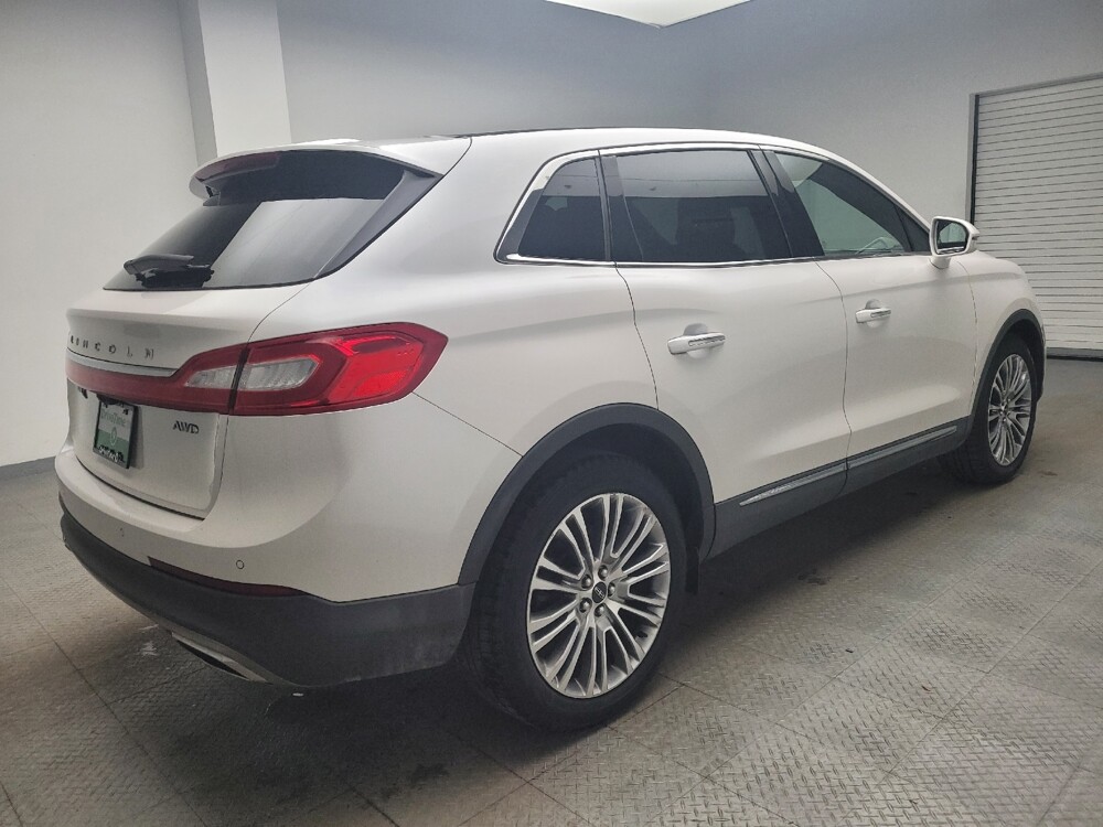 2017 Lincoln MKX in Eastpointe, MI 48021 - 18109220 10