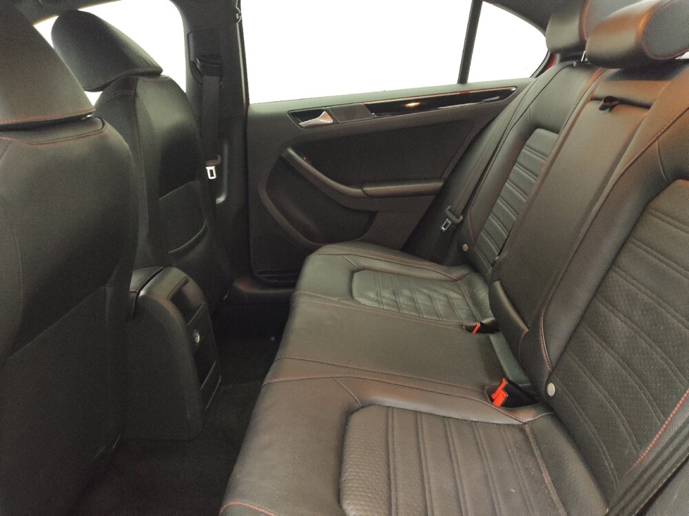 2016 Volkswagen Jetta in Midlothian, IL 60445 - 18109235 18