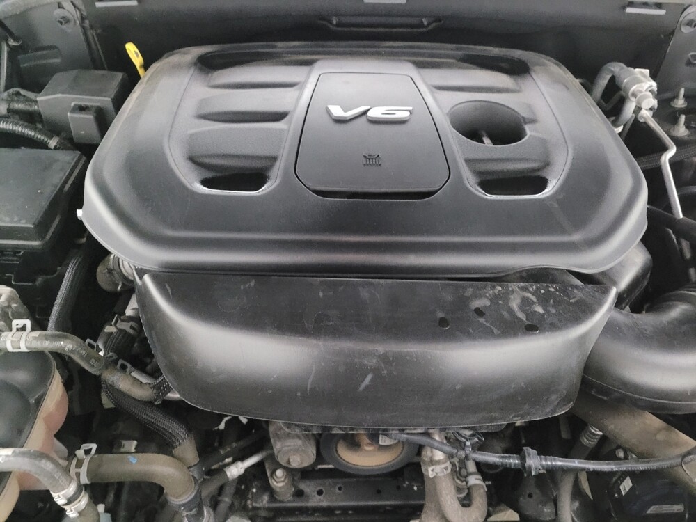 2019 Jeep Grand Cherokee in Louisville, KY 40258 - 18109236 30