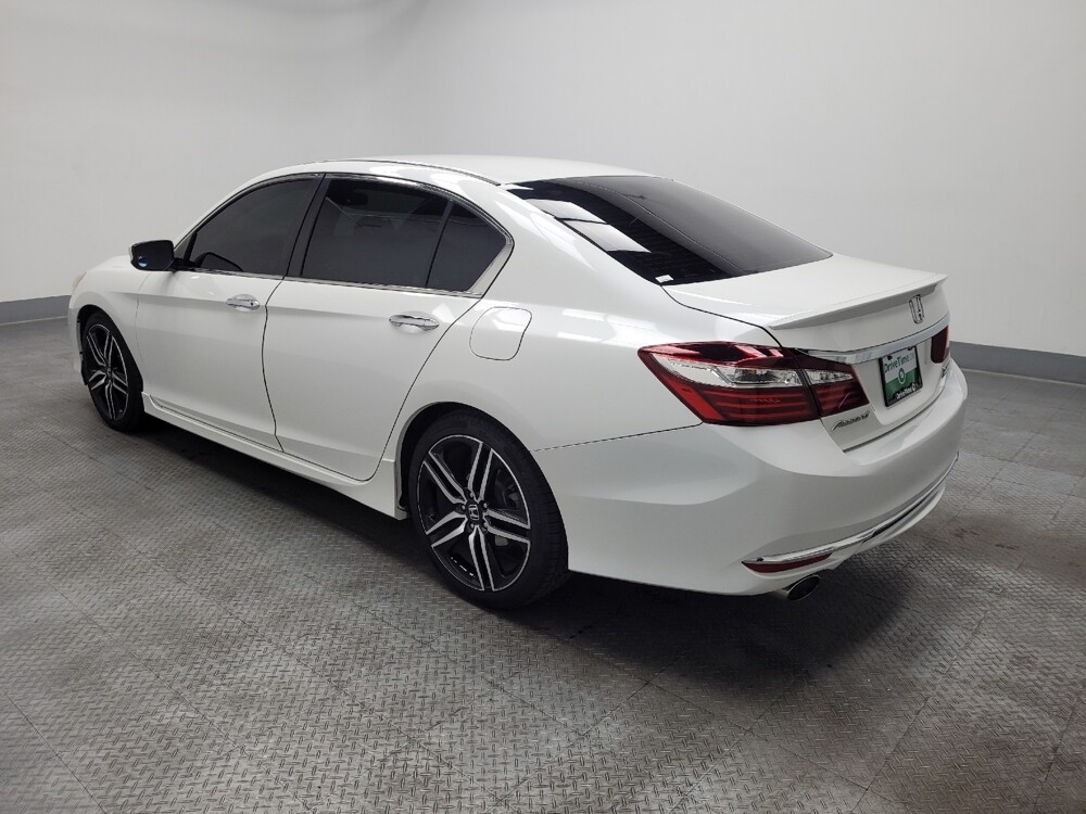 2017 Honda Accord in Las Vegas, NV 89102 - 18109237 3