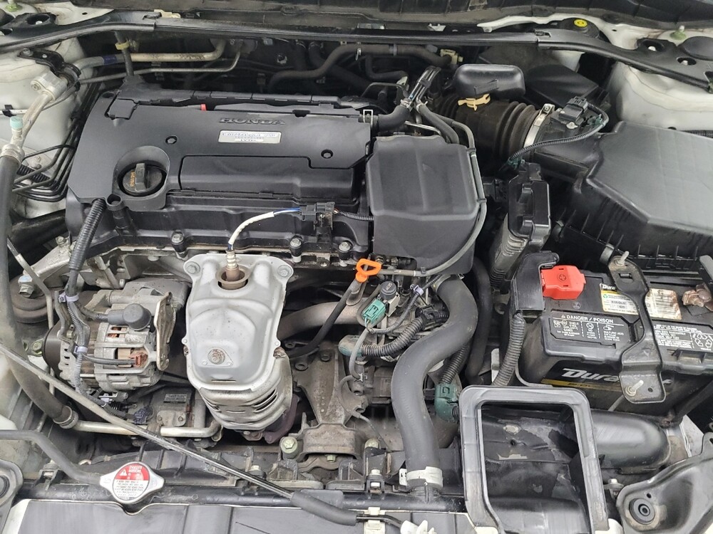 2017 Honda Accord in Las Vegas, NV 89102 - 18109237 30