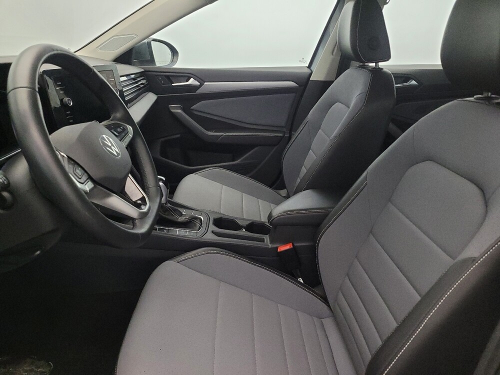2025 Volkswagen Jetta in New Castle, DE 19720 - 18109241 17