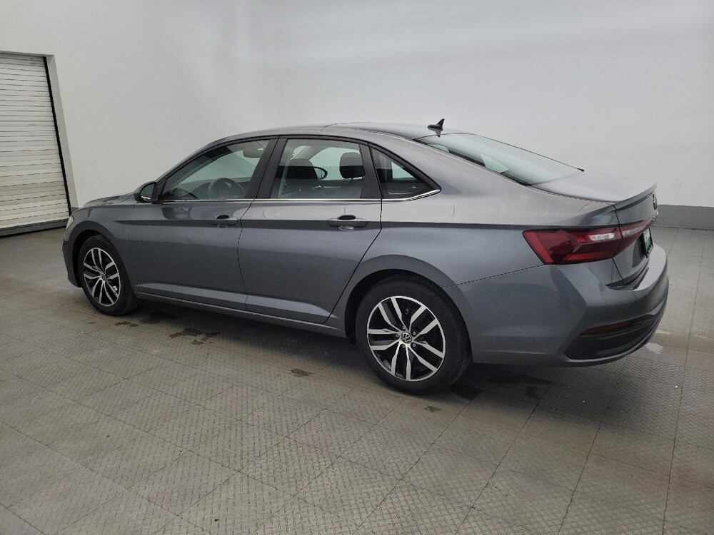 2025 Volkswagen Jetta in New Castle, DE 19720 - 18109241 3