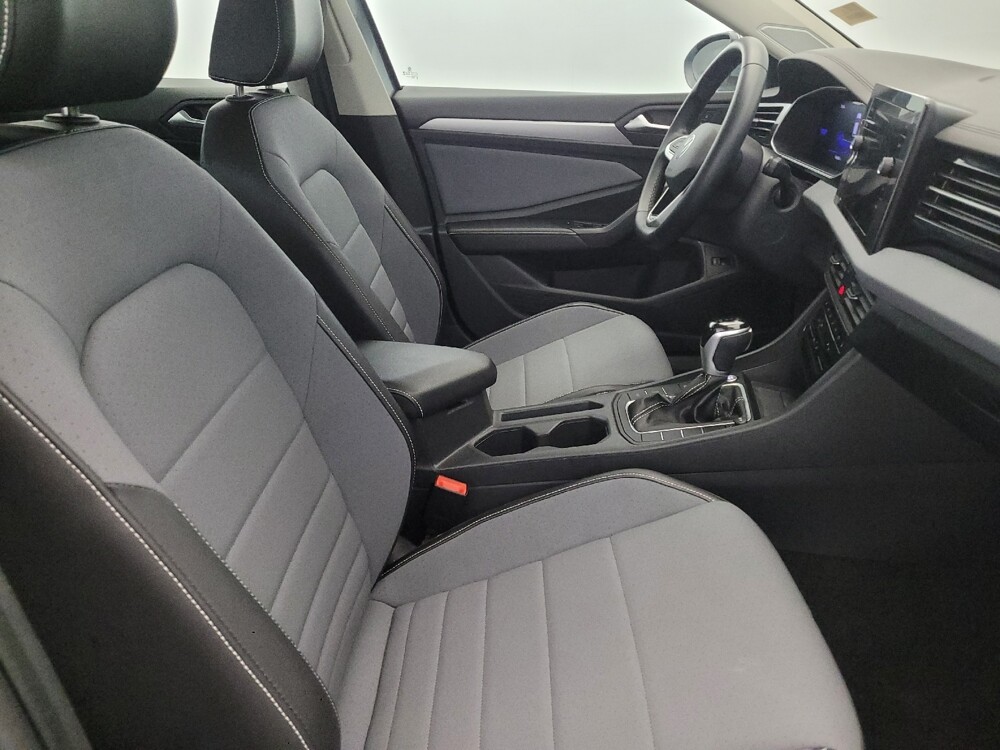 2025 Volkswagen Jetta in New Castle, DE 19720 - 18109241 21