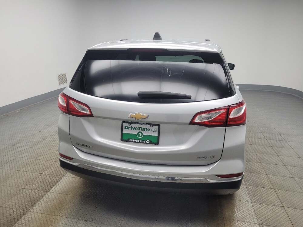 2018 Chevrolet Equinox in Indianapolis, IN 46222 - 18109244 7
