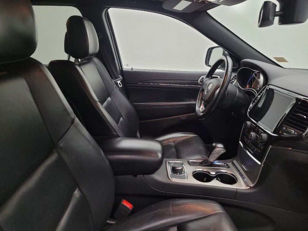 2021 Jeep Grand Cherokee in Louisville, KY 40258 - 18109246 21