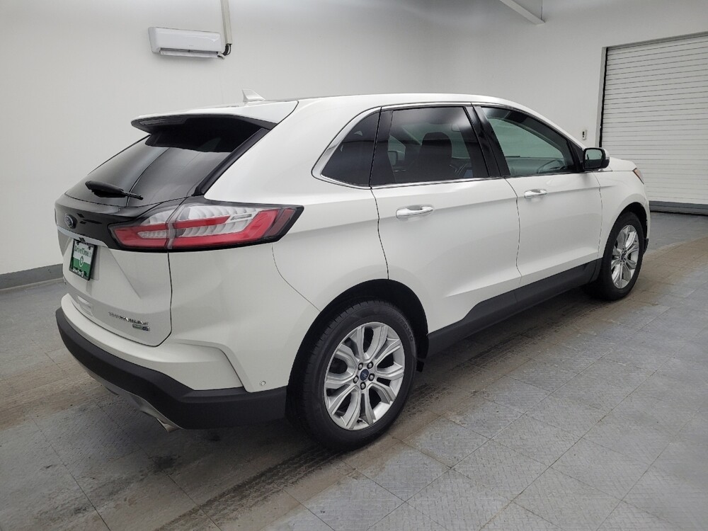 2020 Ford Edge in Cincinnati, OH 45255 - 18109247 10