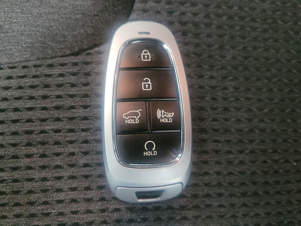 2021 Hyundai Santa Fe in Antioch, TN 37013 - 18109248 32