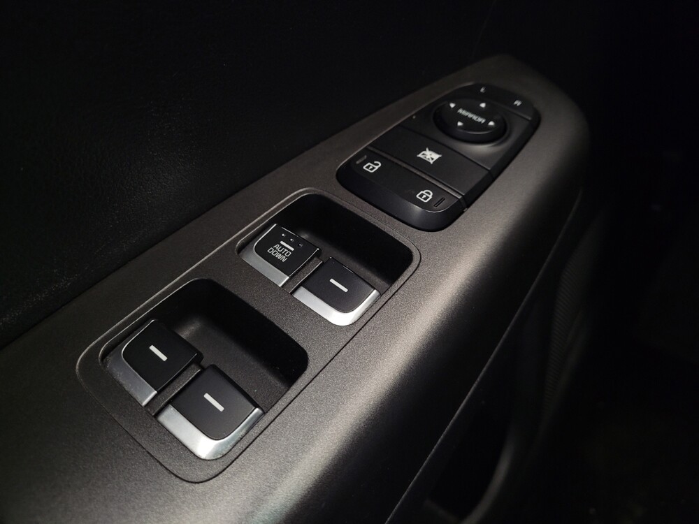 2022 Kia Sportage in Louisville, KY 40258 - 18109258 27