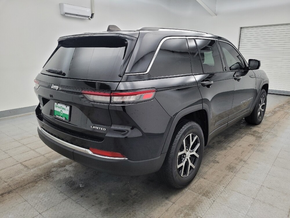 2023 Jeep Grand Cherokee in Louisville, KY 40258 - 18109262 9