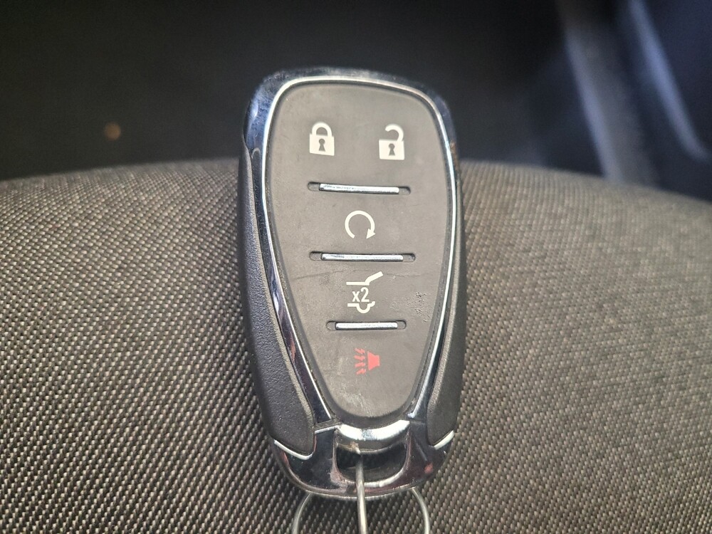 2020 Chevrolet Equinox in Louisville, KY 40258 - 18109263 32