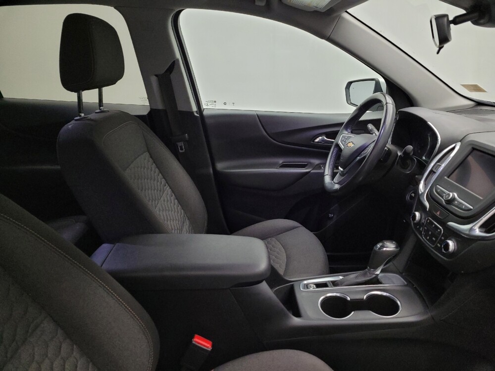 2020 Chevrolet Equinox in Louisville, KY 40258 - 18109263 21