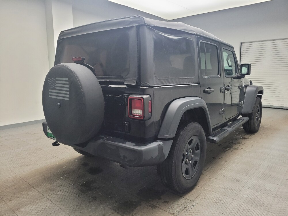 2021 Jeep Wrangler in Eastpointe, MI 48021 - 18109265 9