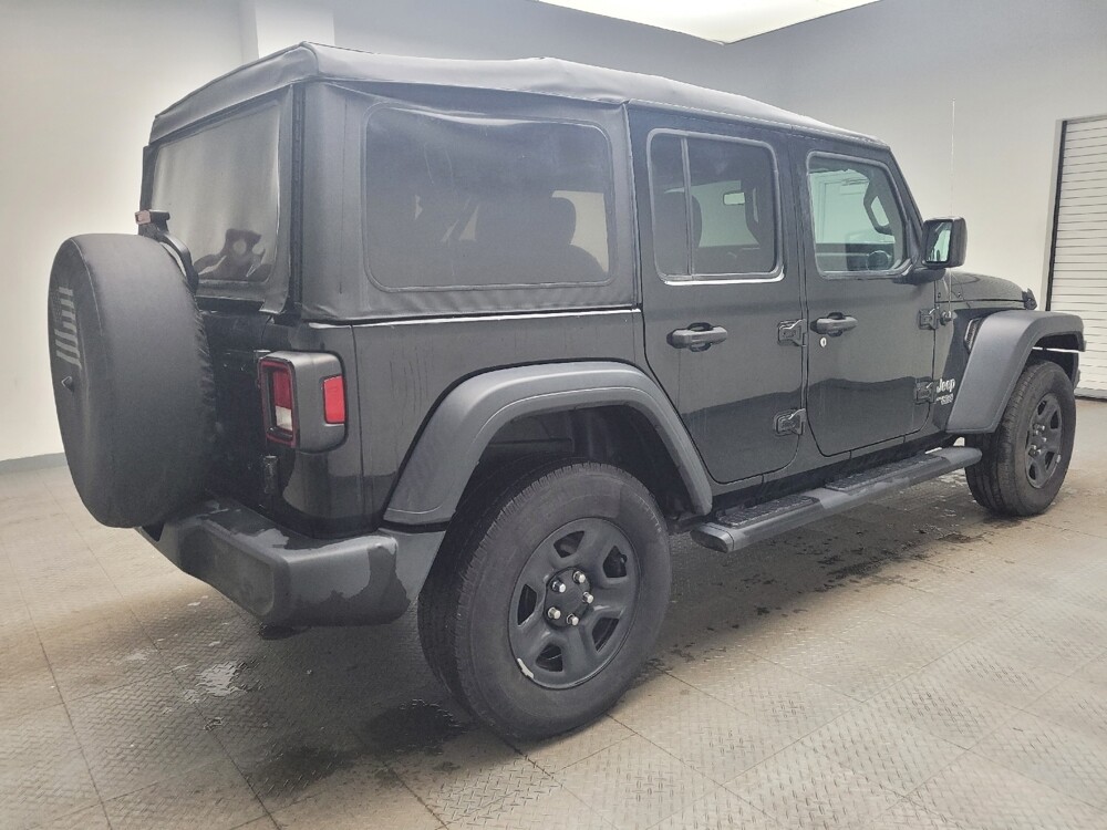 2021 Jeep Wrangler in Eastpointe, MI 48021 - 18109265 10