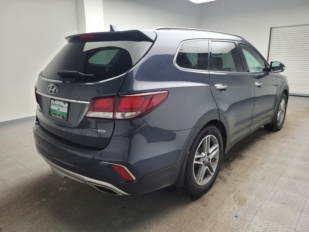 2018 Hyundai Santa Fe in Eastpointe, MI 48021 - 18109266 10