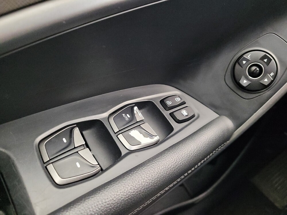 2018 Hyundai Santa Fe in Eastpointe, MI 48021 - 18109266 27