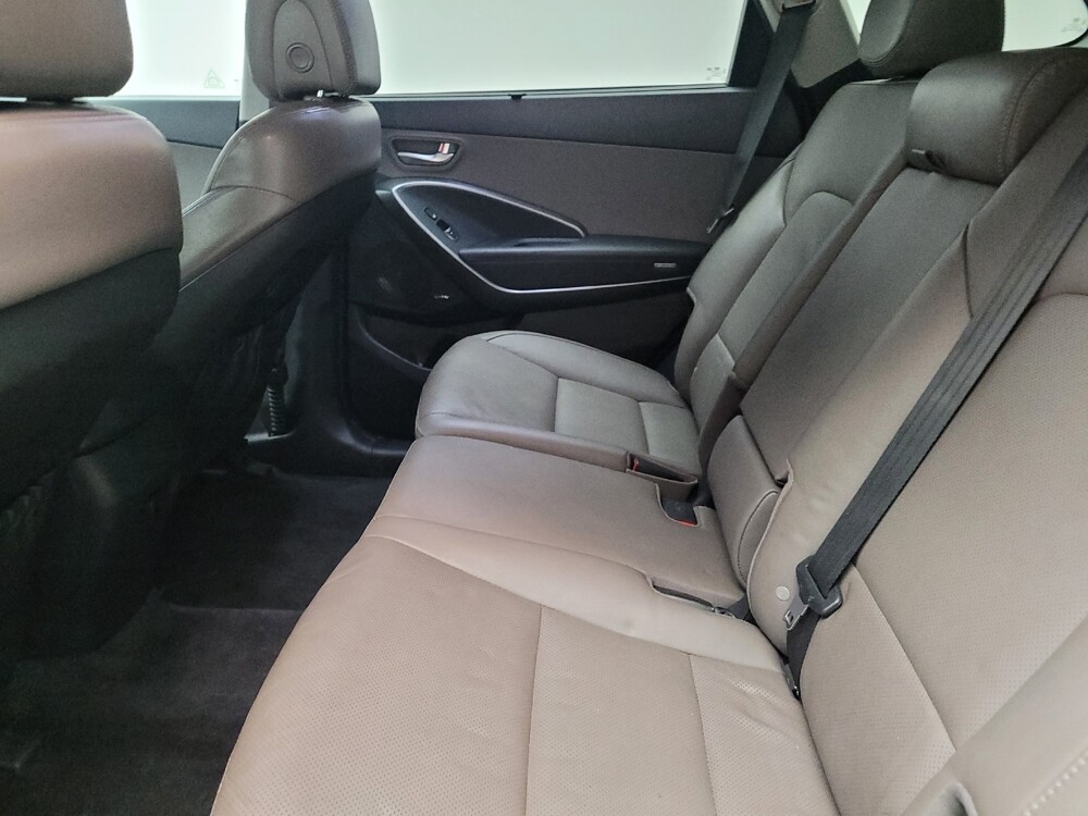 2018 Hyundai Santa Fe in Eastpointe, MI 48021 - 18109266 18