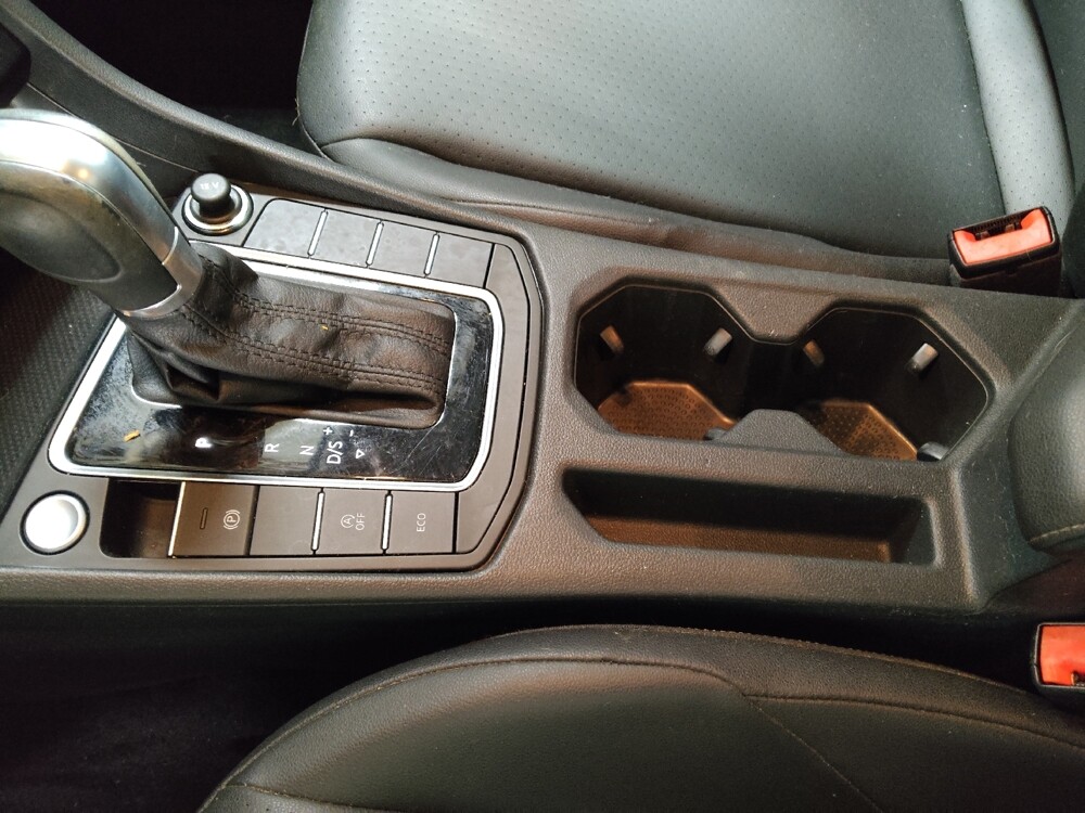 2019 Volkswagen Jetta in Macon, GA 31210 - 18109273 26