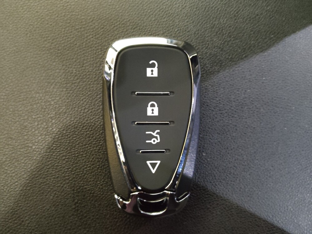 2018 Chevrolet Equinox in Augusta, GA 30907 - 18109278 32