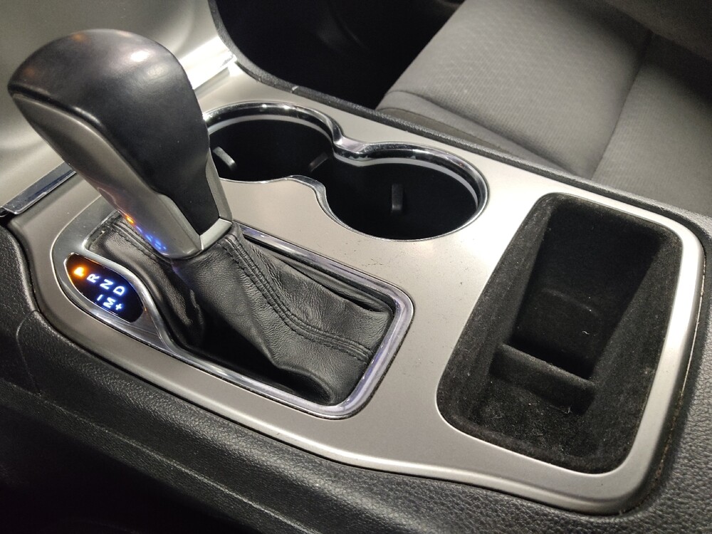 2020 Jeep Grand Cherokee in Metairie, LA 70006 - 18109280 26