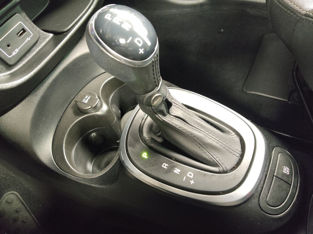 2016 FIAT 500L in Houston, TX 77074 - 18109282 26