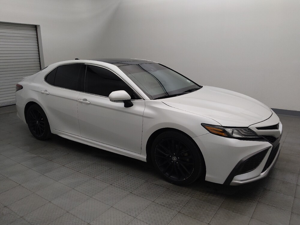 2021 Toyota Camry in Metairie, LA 70006 - 18109285 11