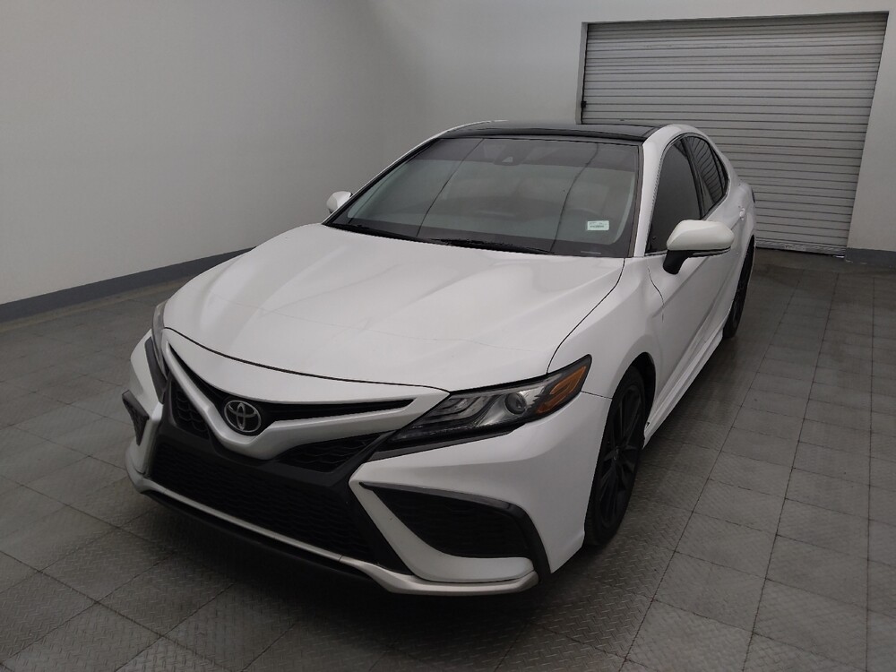 2021 Toyota Camry in Metairie, LA 70006 - 18109285 15