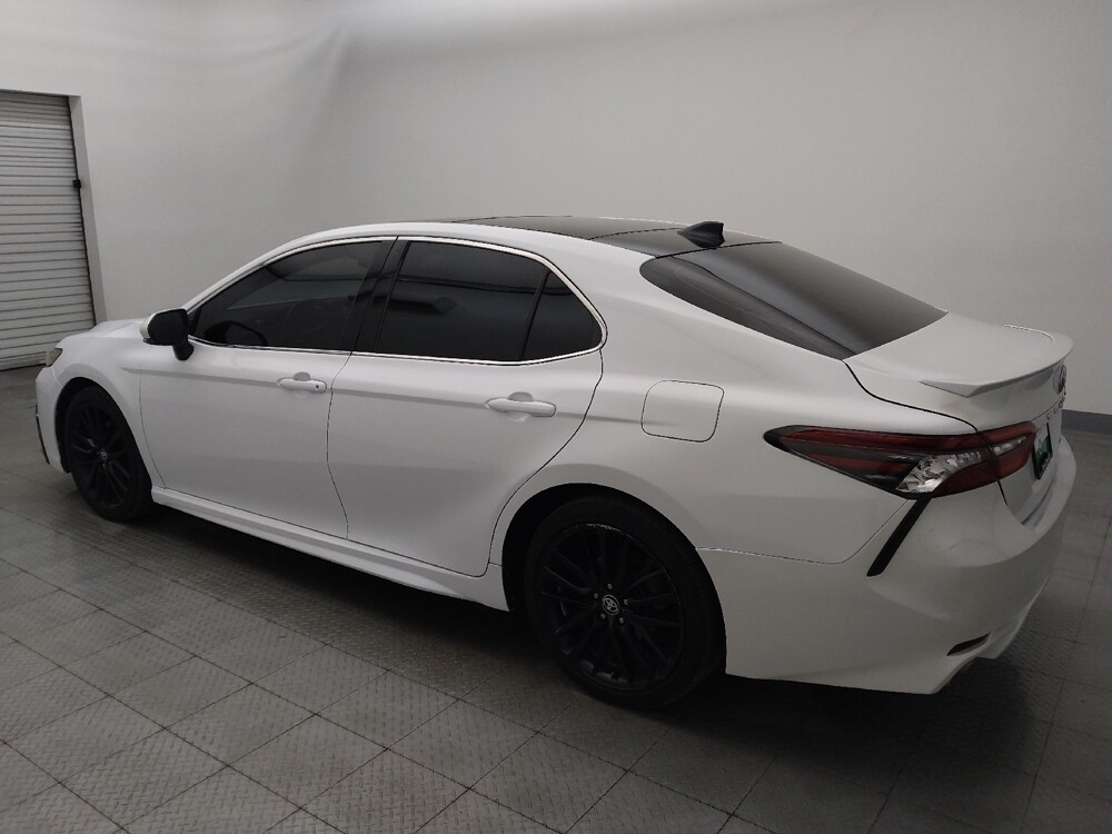 2021 Toyota Camry in Metairie, LA 70006 - 18109285 3